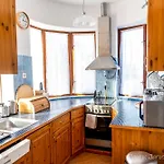 A Svájci Portája Villa