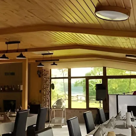 A Svajci Portaja Villa *