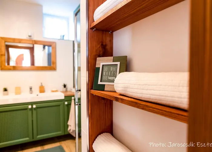 A Svajci Portaja * Tiszadada