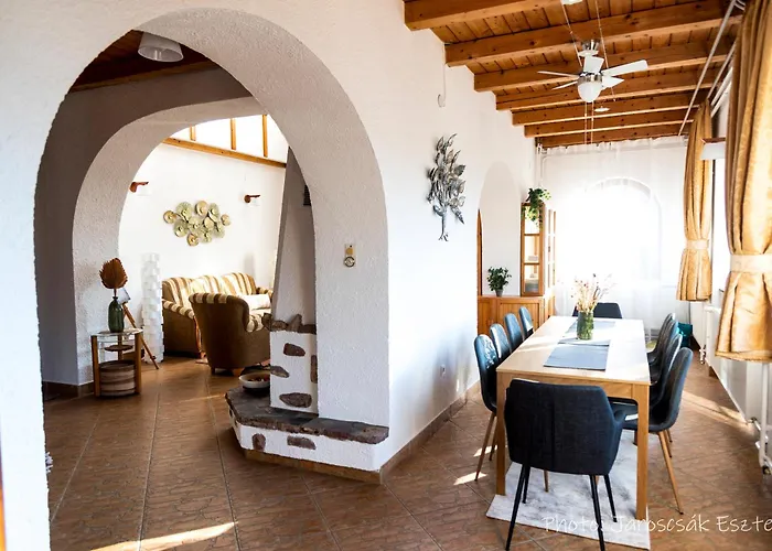 A Svajci Portaja * Tiszadada